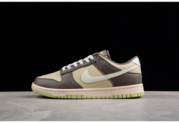 nike  sb dunk low "khaki" fb4960-210