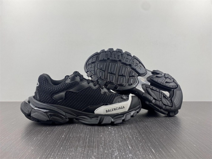 Ba*len*cia*ga track trainer  btt-028
