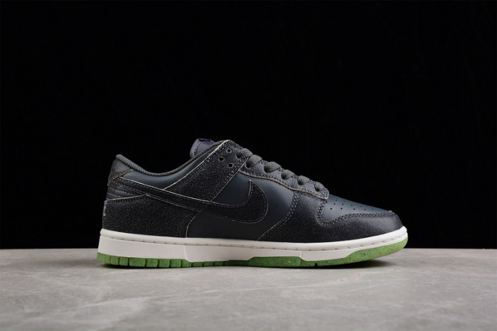 nike  sb dunk low "iron grey" dq7681-001