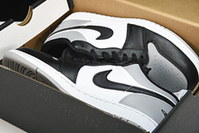 air jordan low "shadow toe"    553558-052