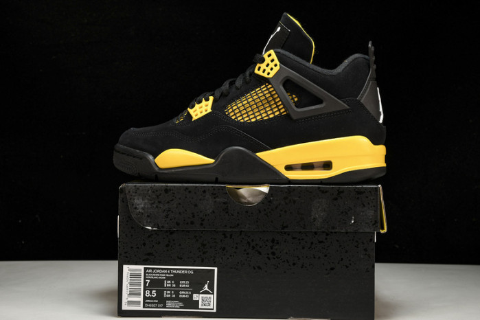 air jordan 4 thunder 2023    dh6927-017