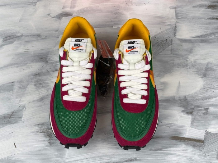 nike ld waffle sacai pine green bv0073-301