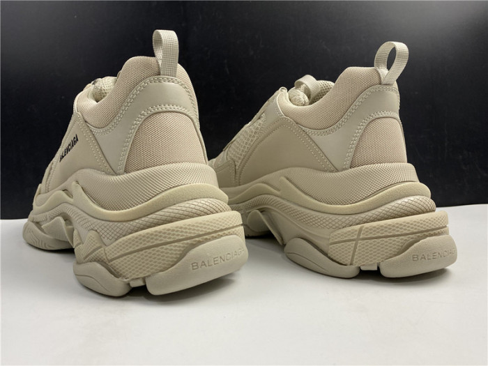 BALENGA TRIPLE S TRAINER 536367 W2FW1 9700
