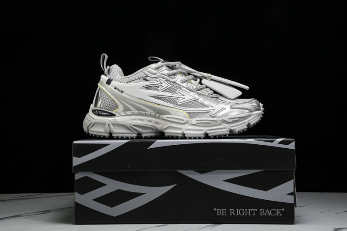c/o​  sneakers  co-011
