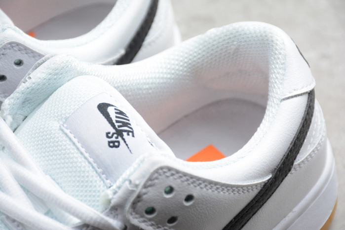 nike sb dunk low orange label white cd2563-100