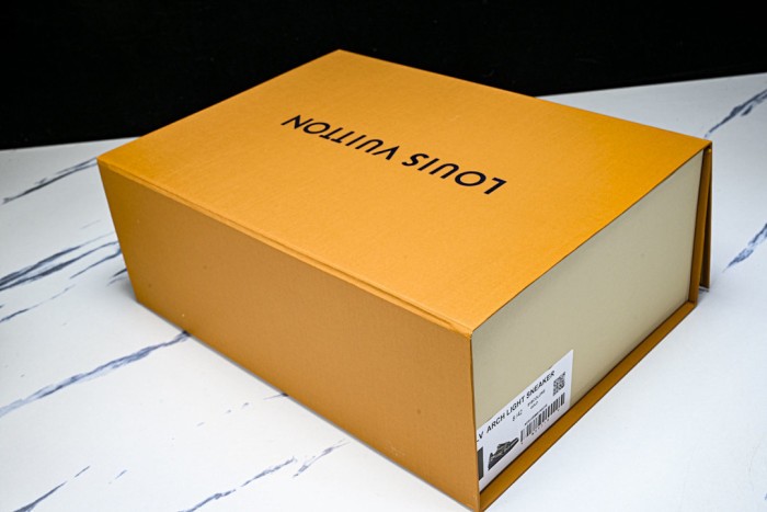 LVT SNEAKERS LVSRS-0102