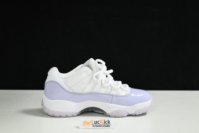 air jordan 11 retro low " pure violet "   ah7860-101