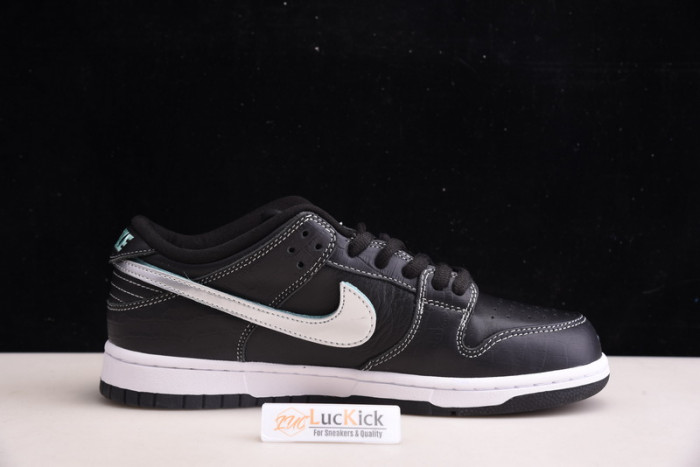 nike sb dunk low D1am0nd s*pply co black D1am0nd bv1310-001