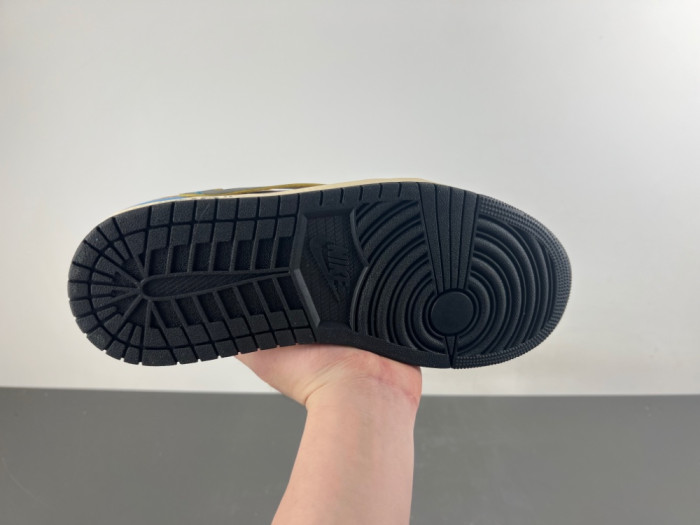 Travis Scott x OFF-WHITE x Jordan Air Jordan 1 XZ6868-006