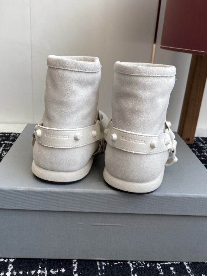 B*ALE*NGA BOOT BSB-038