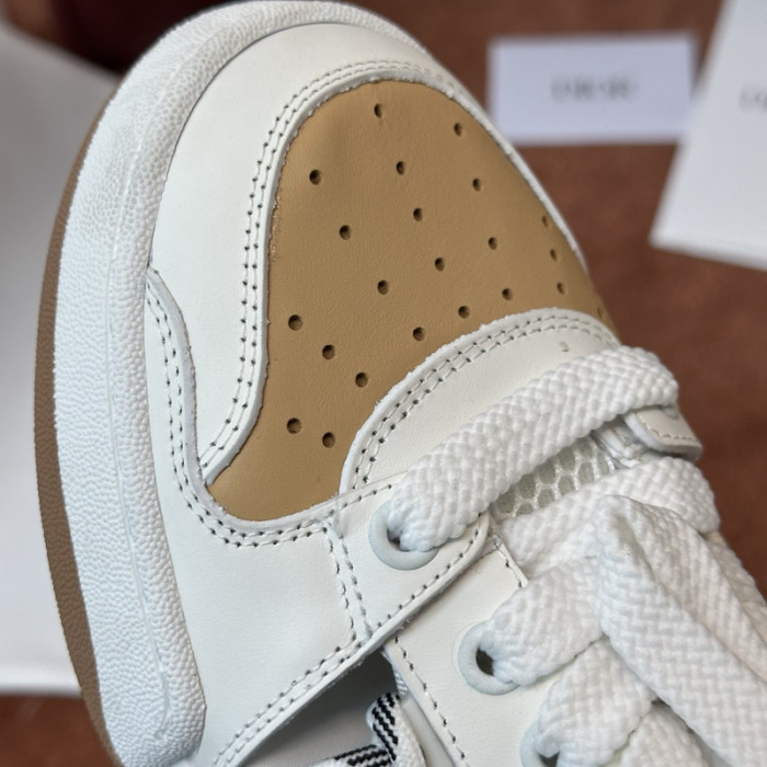 D*R SNEAKERS CEST STAR DSCS-003