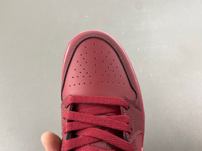 Air Jordan 1 Low “Valentine