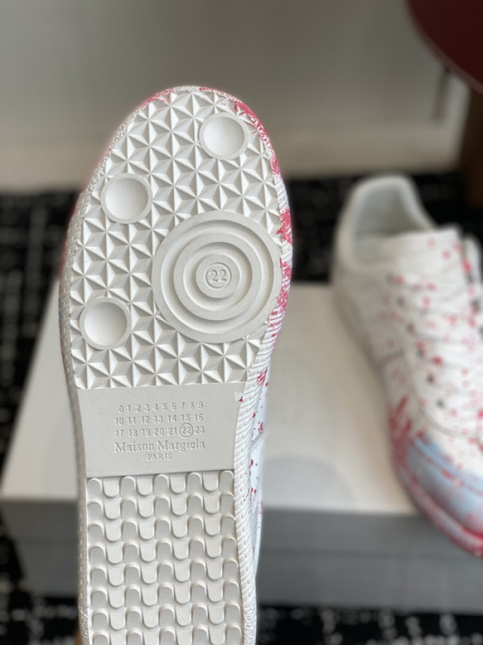 Ma*iso*n Mar*giela MAMA-071
