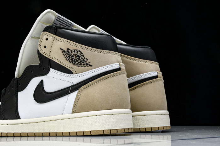 Air Jordan 1 High OG "Metallic Gold" FD2588-021