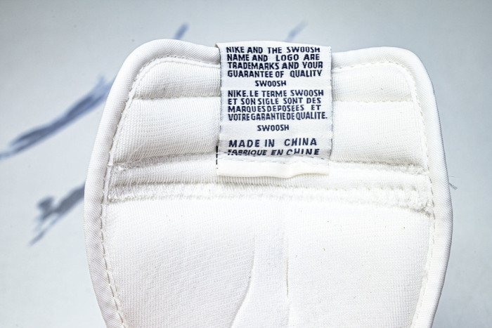 fragment Design x Union x Air Jordan 1 II7282-100
