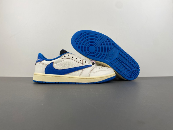 Travis Scott x Air Jordan 1 Low OG DM7866-104
