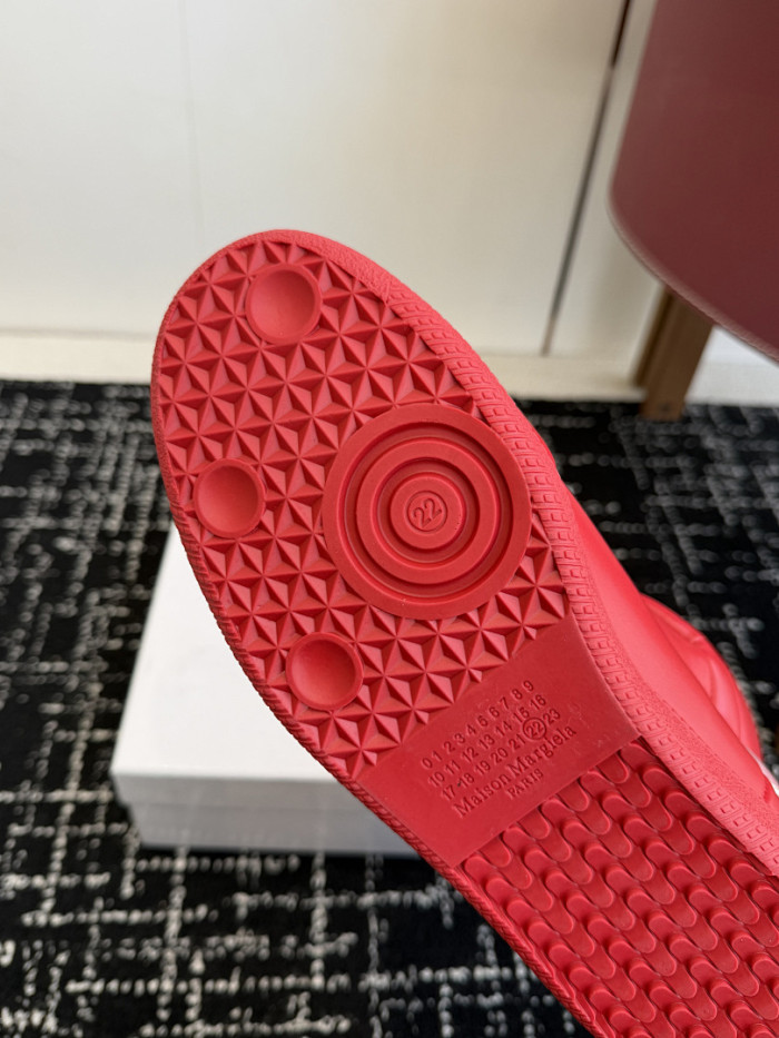 Ma*iso*n Mar*giela MAMA-0126