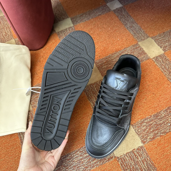 LOU VUIT SNEAKERS LVSS-0367