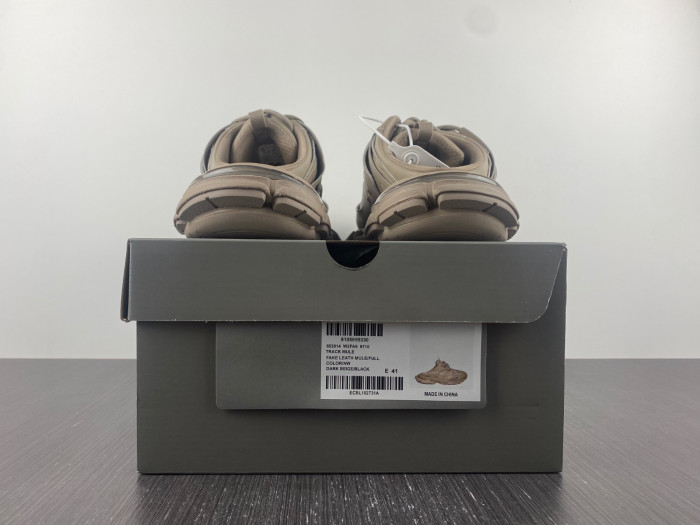 Ba*len*cia*ga track trainer  btt-026