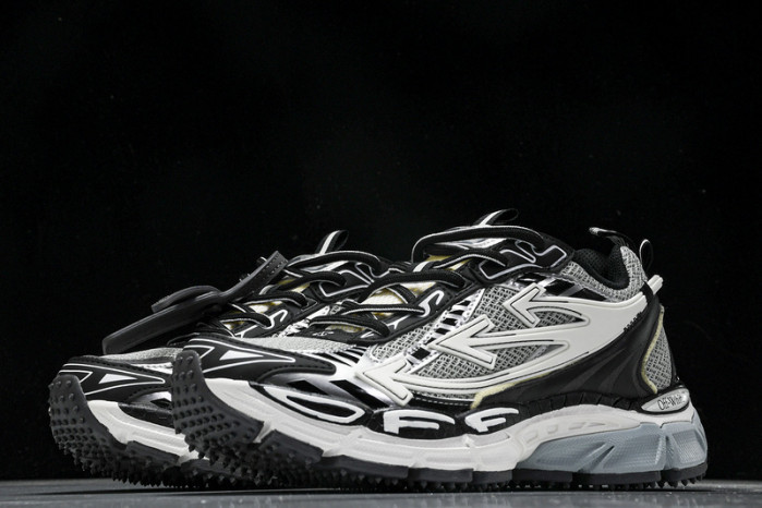 c/o​  sneakers  co-004