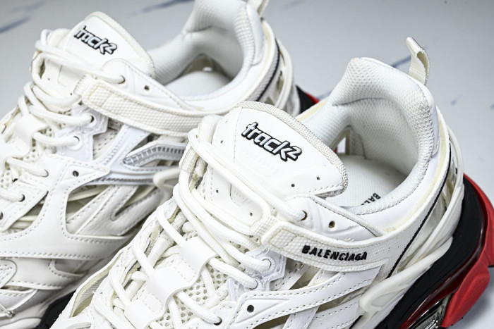 Ba1en*iaga Track W2GN3-9610