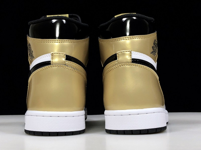 air jordan 1 retro high og nrg complexcon “top 3 gold” 861428-001