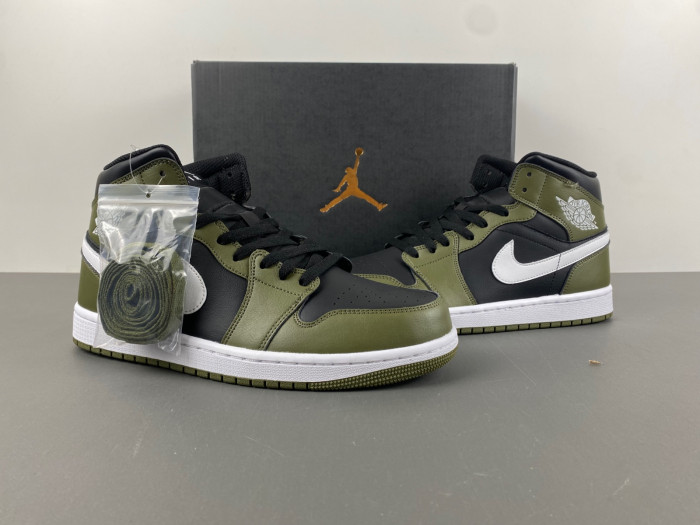Air Jordan 1 Mid BQ8426-092