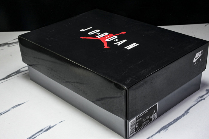 Air Jordan 11 CT8012-555