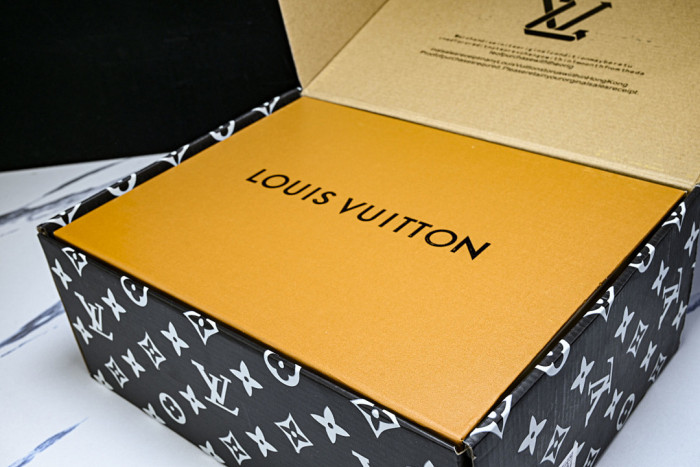 LVT SNEAKERS LVSRS-0137