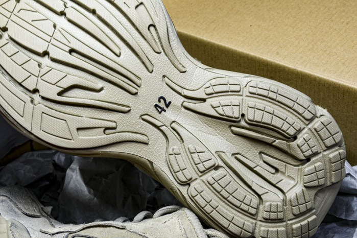 B*al*enciaga Monday Sneaker 825418WMNSS-9090