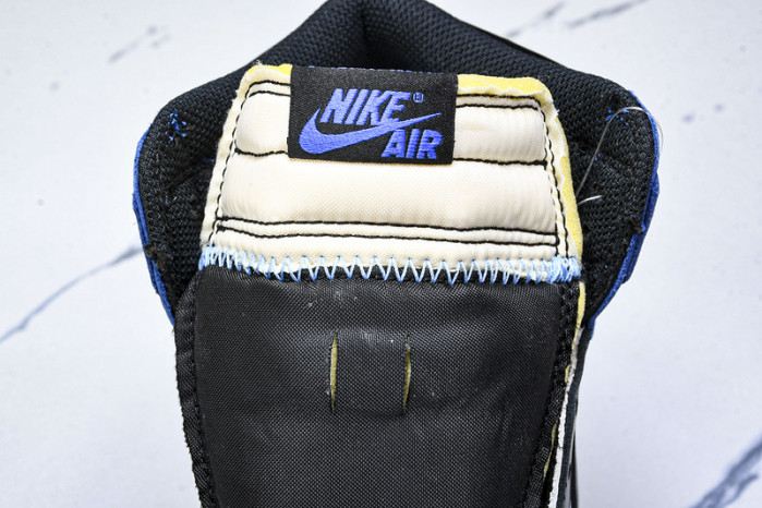 Air Jordan 1 High OG IO7847-001