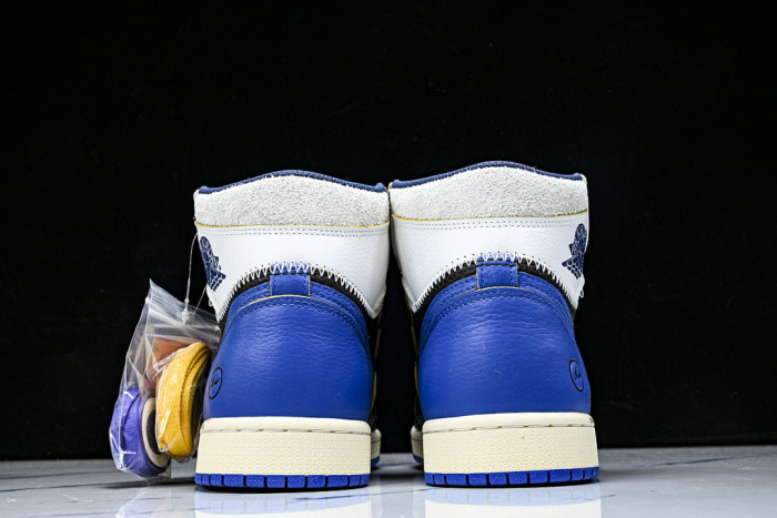 Fragment x Union x Air Jordan 1 Retro IO7847-001