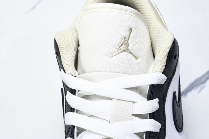 Air Jordan 1 Low 553558-153