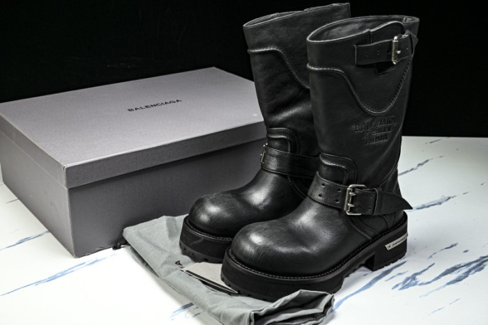 B*ALE*NGA BOOT BSB-039