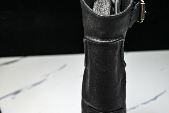B*ALE*NGA BOOT BSB-039