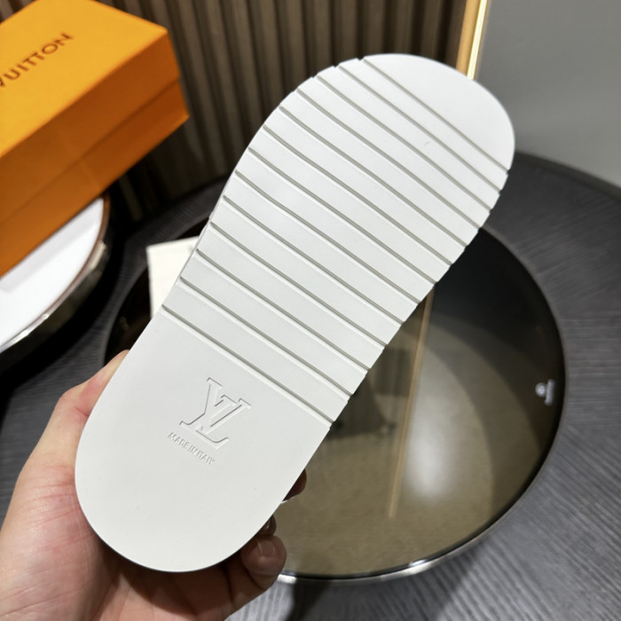 L*VT SANDALS LVLSS-061