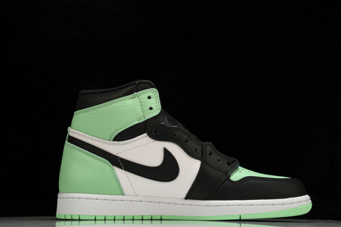 air jordan 1 high og green glow dz5485-130