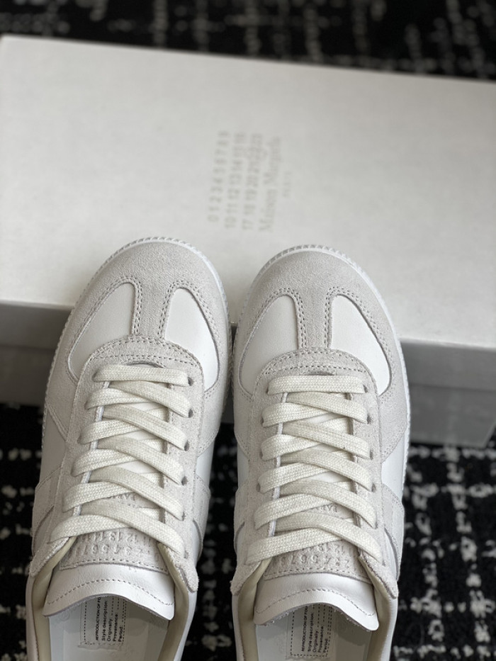 Ma*iso*n Mar*giela MAMA-051