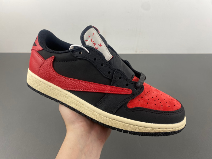 Travis Scott x Air Jordan 1 Low OG DM7866-061