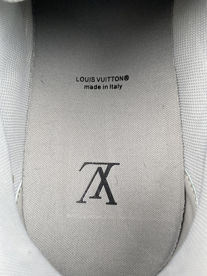 lou vuit sci-fi sneakers  lvss-0126