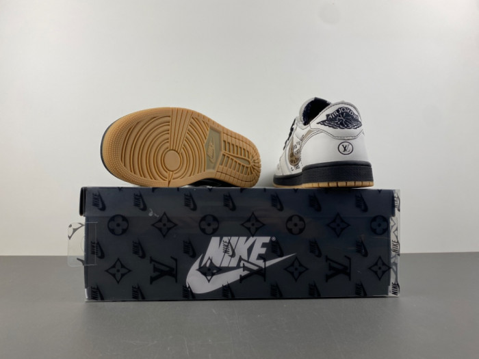 AIR JORDA 1 LOW X LV 10013