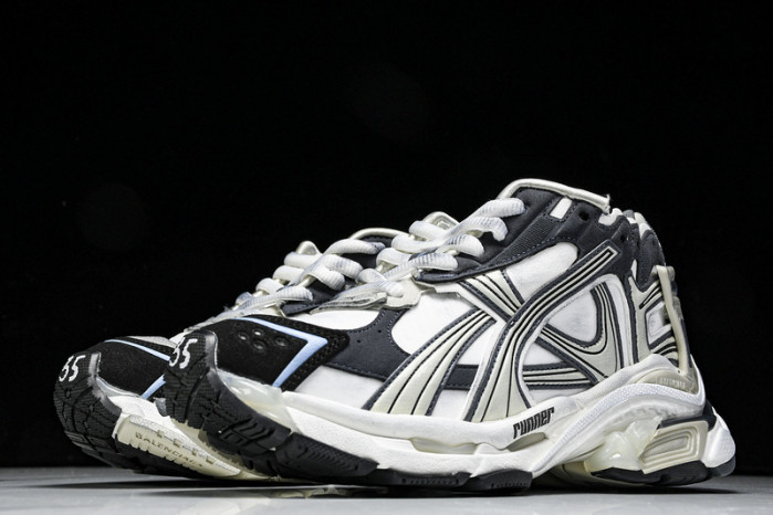 Ba1en*iaga runner btt-208