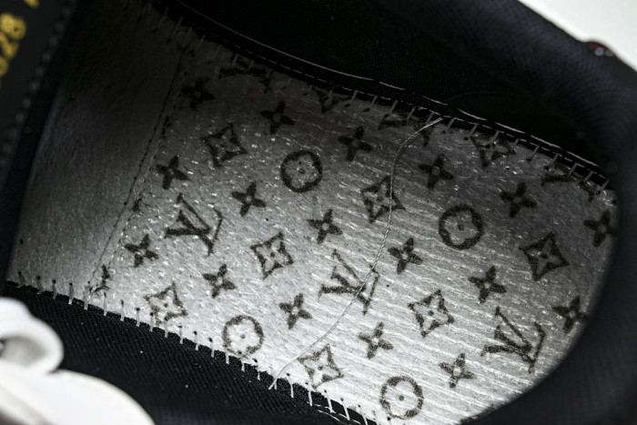 LVT SNEAKERS LVSRS-0093