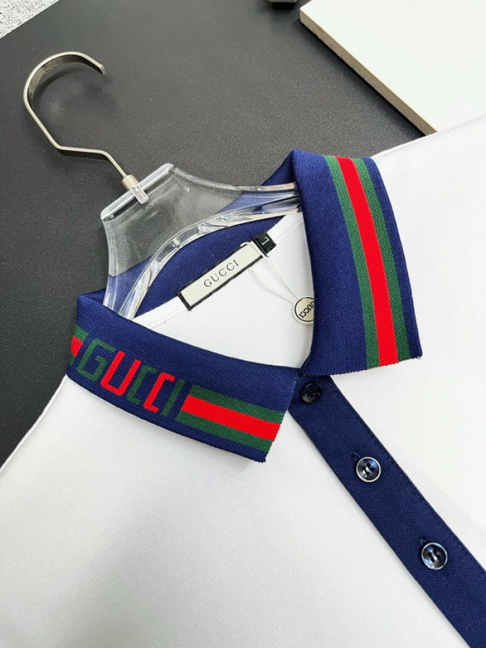 G*UCCI CLOTHES GICS-023