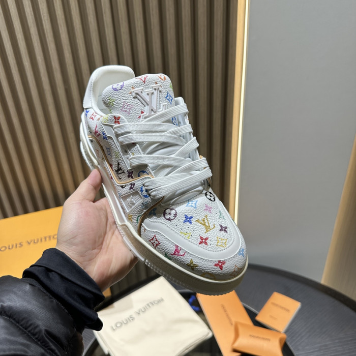 LOU VUIT SNEAKERS LVSRS-0002
