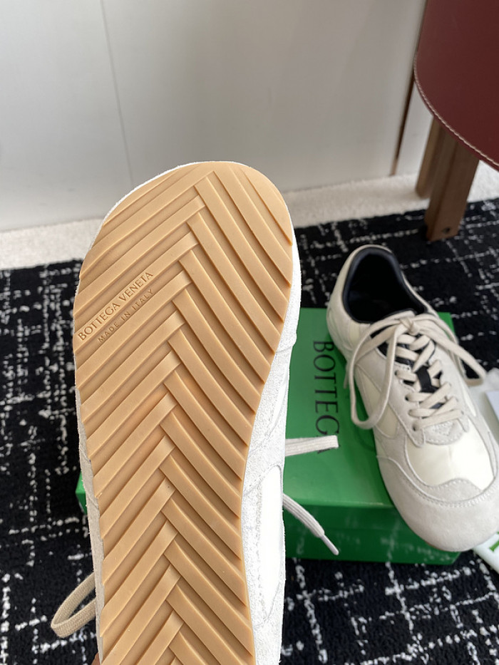 b0tt*ga Ven*ta sneaker bvs-038