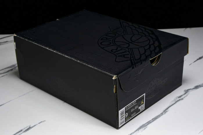 Air Jordan 1 Mid FJ3458-160