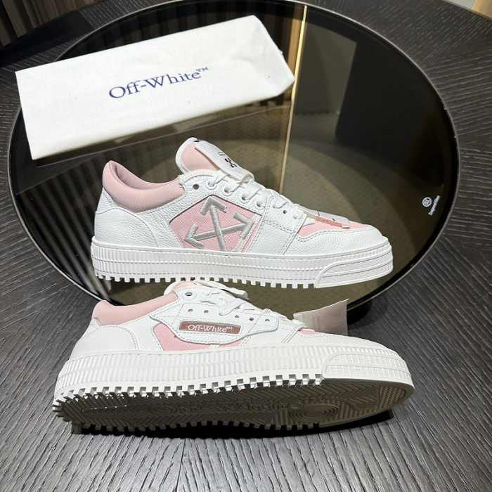 C/O​ SNEAKERS CO-018