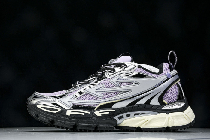 C/O​ SNEAKERS CO-019