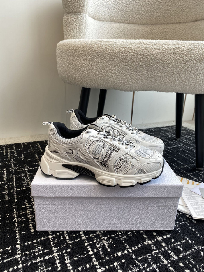 d*r  sneakers   drs-001